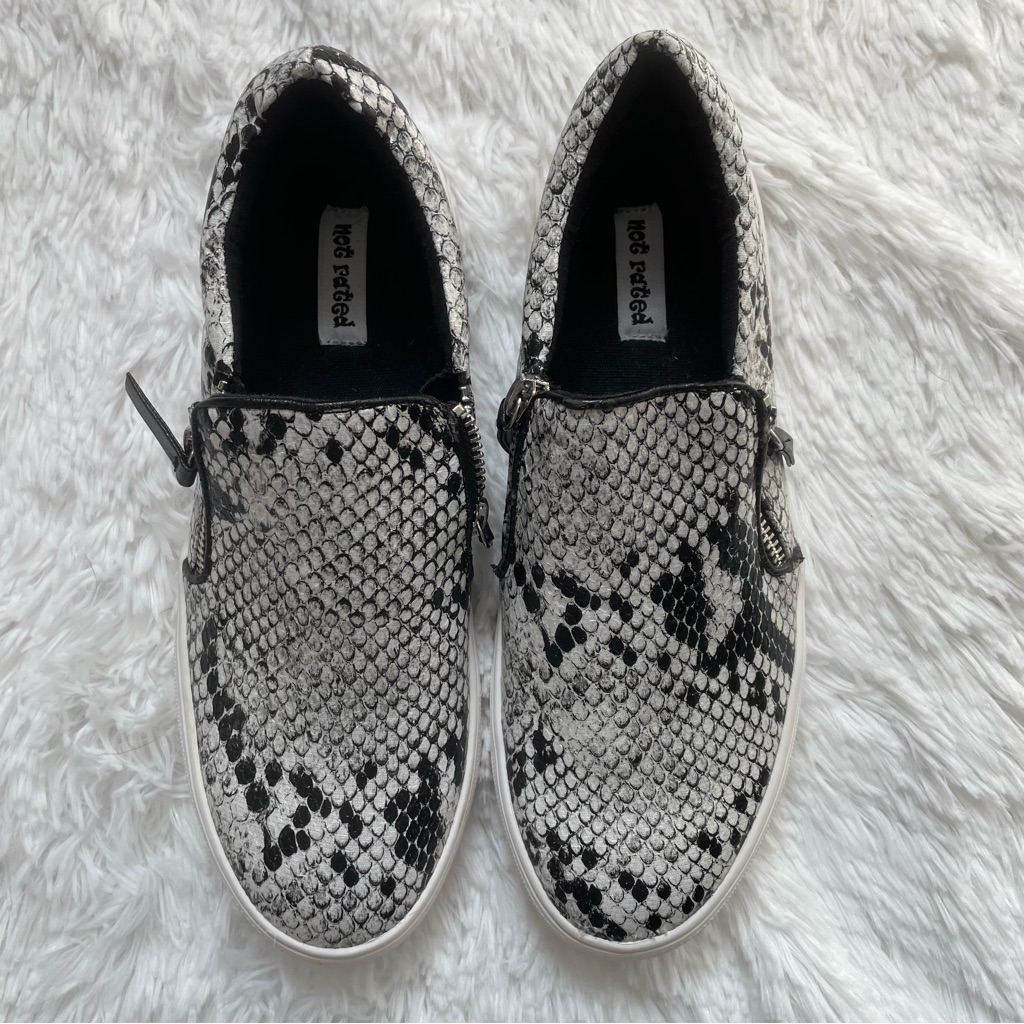 Nwot Snakeskin Sneakers